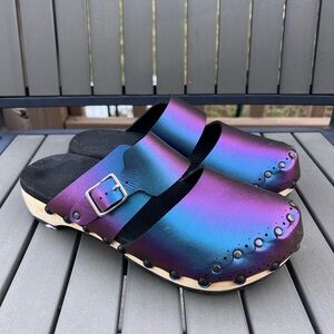 Mohop MID CLOG CLOSED TOE MULE IN CHAMELEON iridescent fits 8 or 8.5